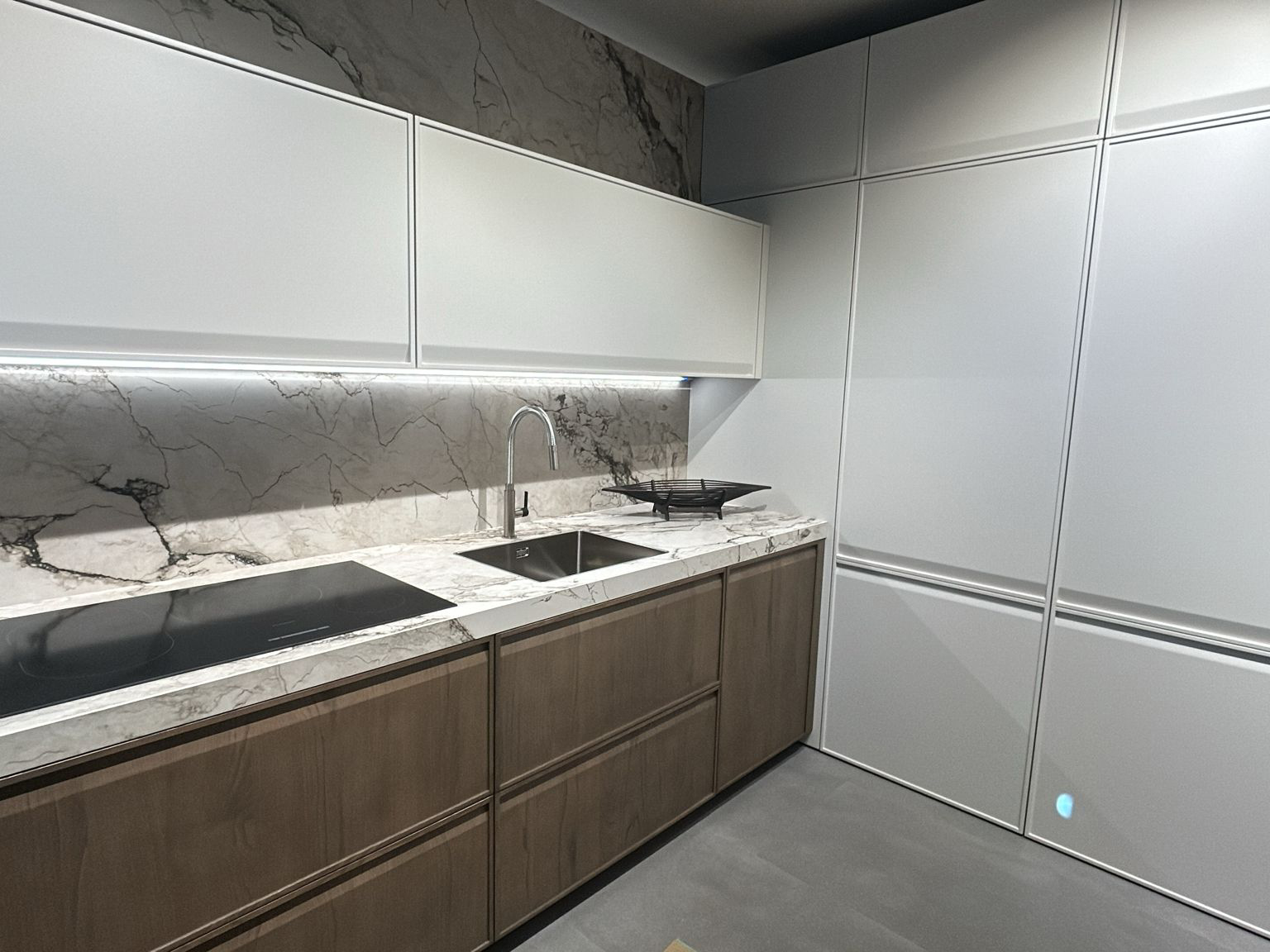 Cucina Arrital AK 07 con finiture premium per arredamento Como